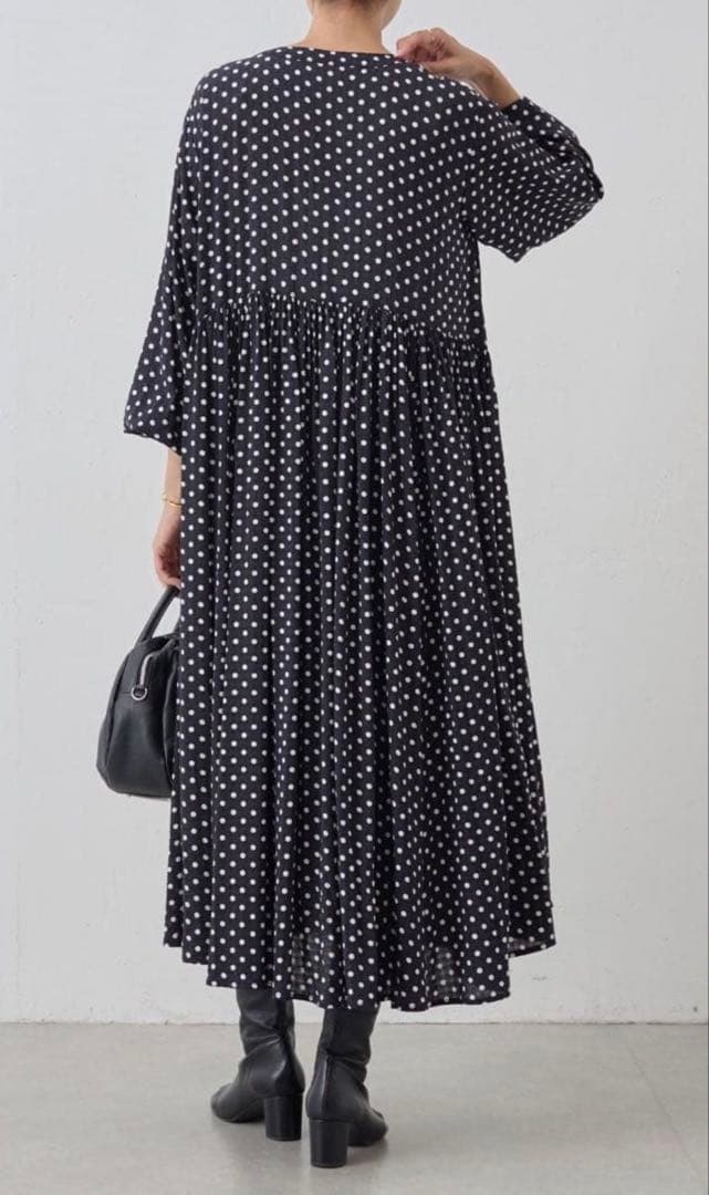 BEARDSLEY ビアズリー　ドットギャザーワンピース サイズ1 新品