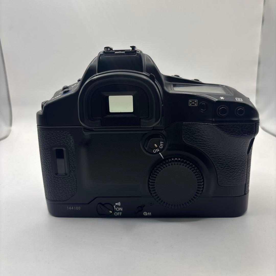 フィルムカメラ Canon EOS-1V