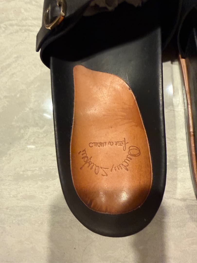 中古【SNTONI サントーニダブルバックル レザーサンダル 定価12.4万円】