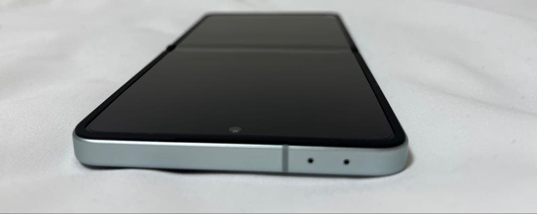 Galaxy Z Flip7 512GB ミント　国内版