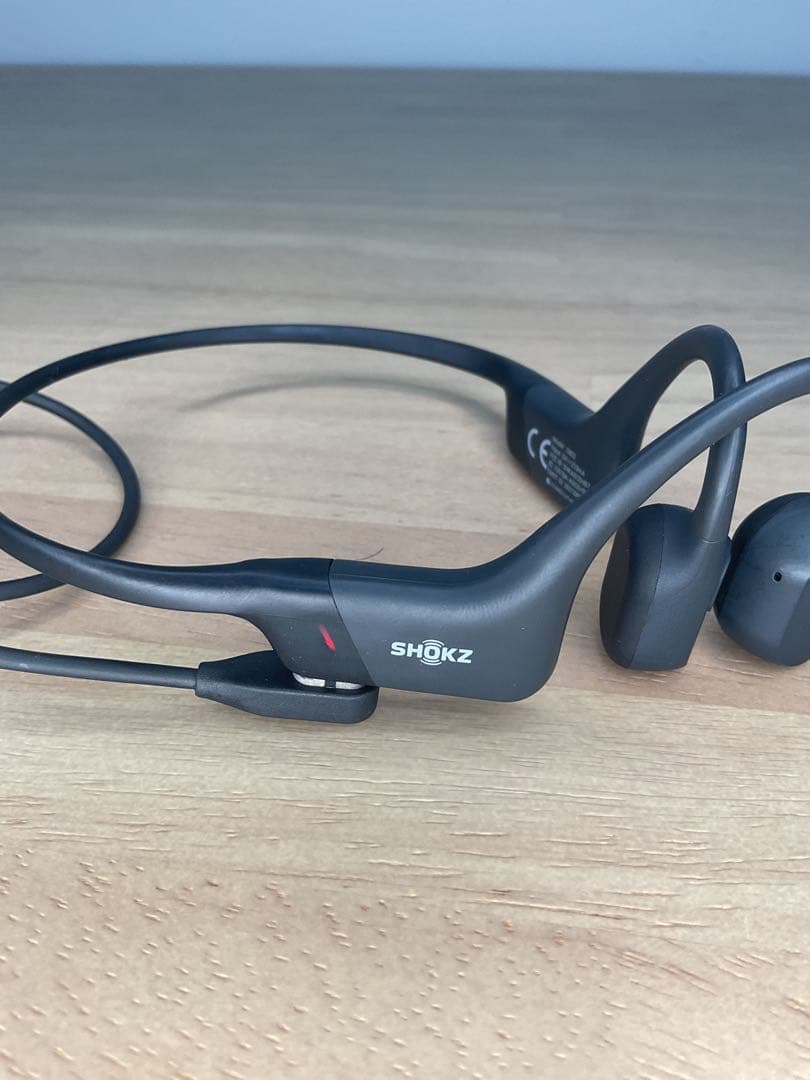 Shokz OpenRun S803骨伝導イヤホン 充電ケーブル付　現状品