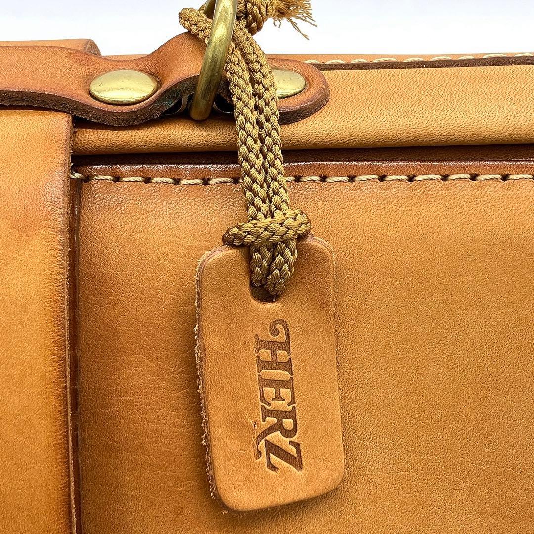 【HERZ】2wayバッグ　ボストンバッグ　口枠　レザー　キャメル