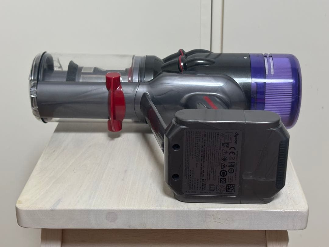 【洗浄清掃品】ダイソン Micro 1.5kg SV21 ノズル付