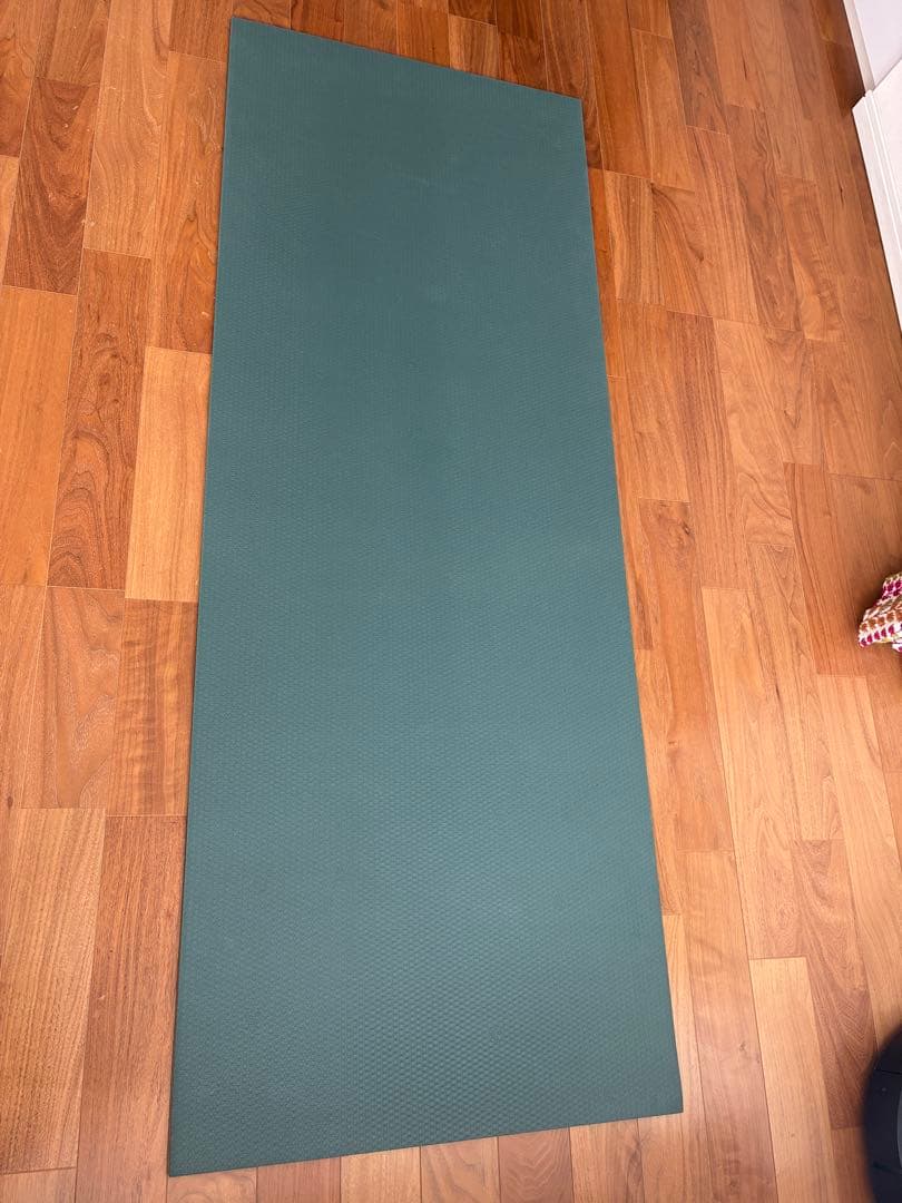 マンドゥカプロ6ミリmanduka pro 6mm ブラックセージ美品ヨガマット