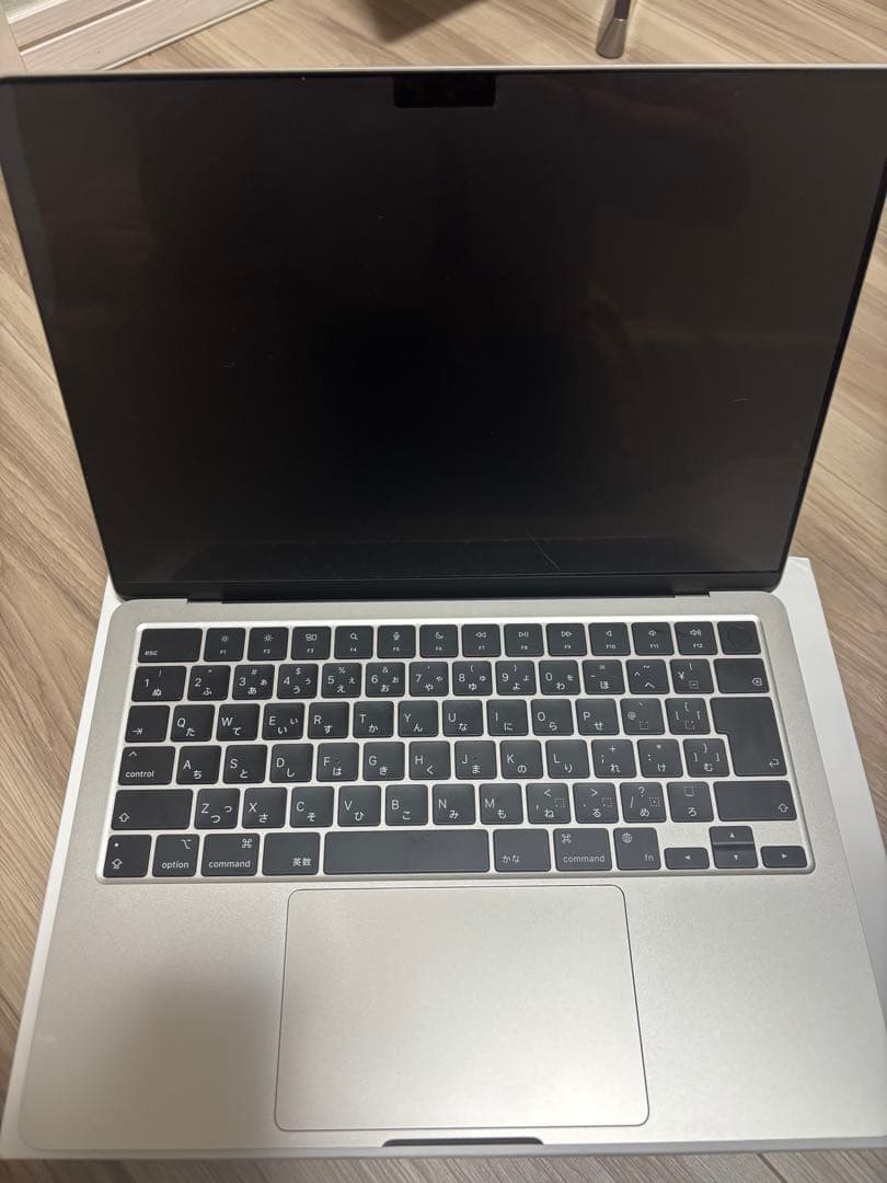 Apple MacBook Air M2 スターライト　本体 充電器付き　箱付き