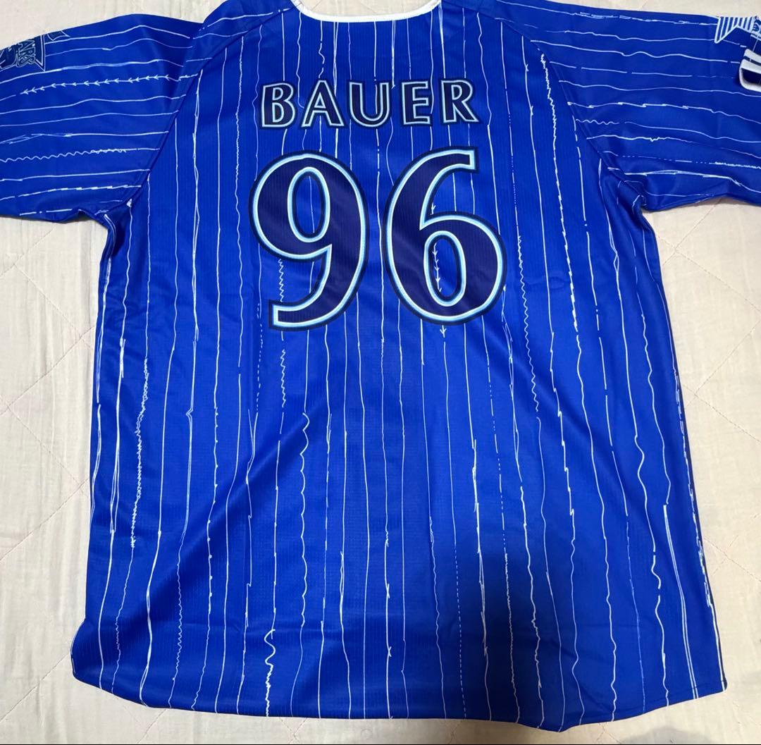 ベイスターズバウアーサイン入りユニフォーム