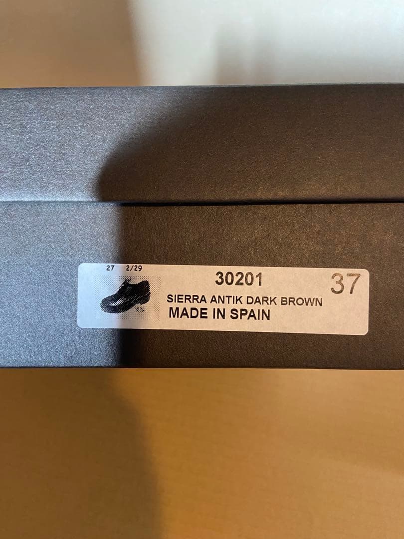 【新品未使用品】ボントレ　レースアップシューズ　37