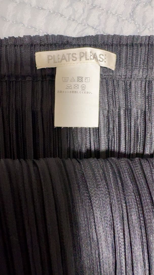 パンツ PLEATS PLEASE