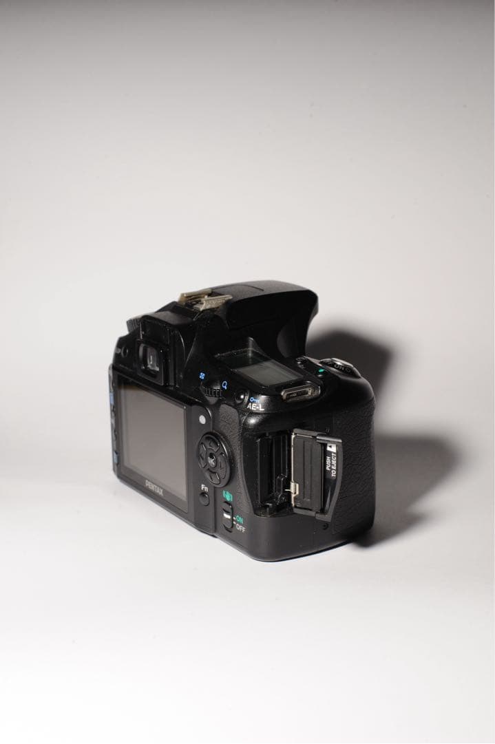 PENTAX K200D デジタル一眼レフカメラ