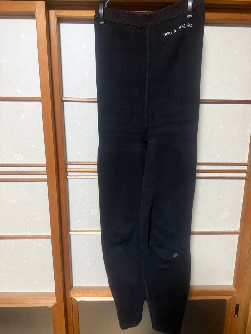 プウアポーテ　スパッツサポーター　寝ながら　エステ　サイズ　LL