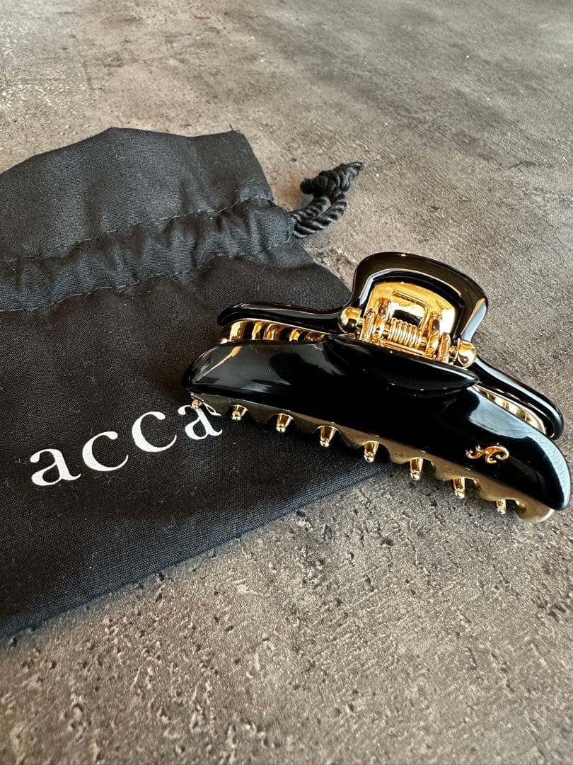 acca ヘアクリップ ブラック ゴールド