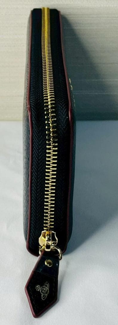 【新品 未使用】Vivienne Westwood ブラック長財布 ヴィヴィアン