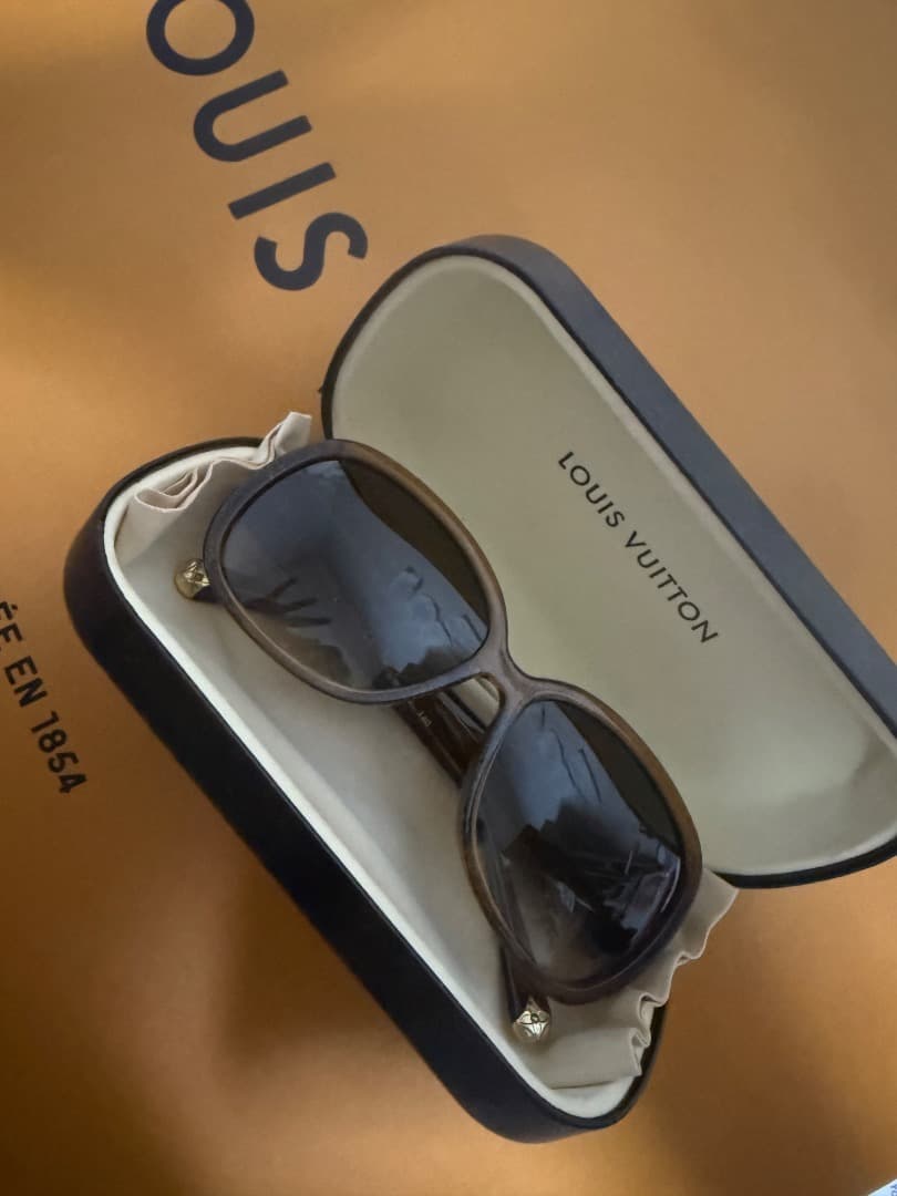 値下げ　美品　LOUIS VUITTON サングラス オプセシオン　GM