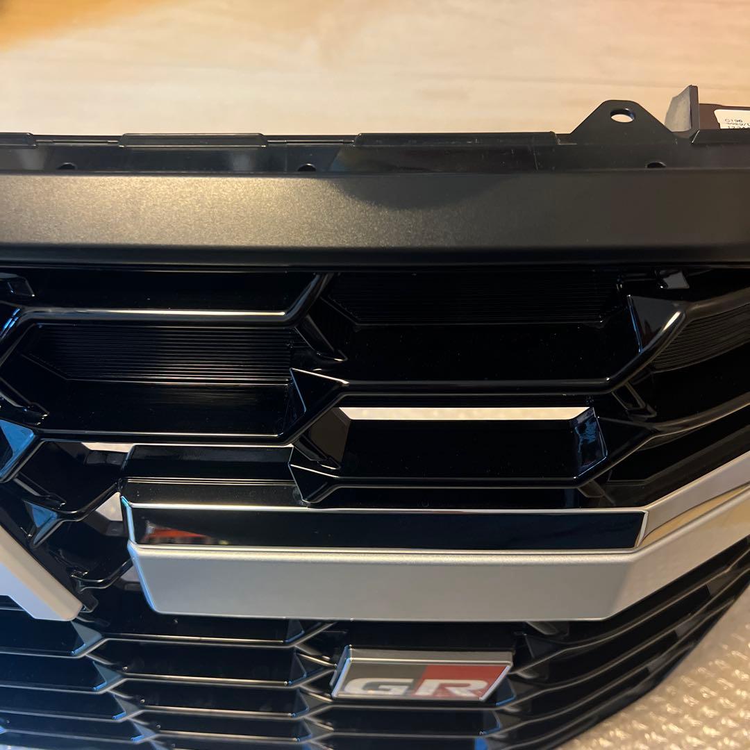 ランドクルーザー300 GRグリル