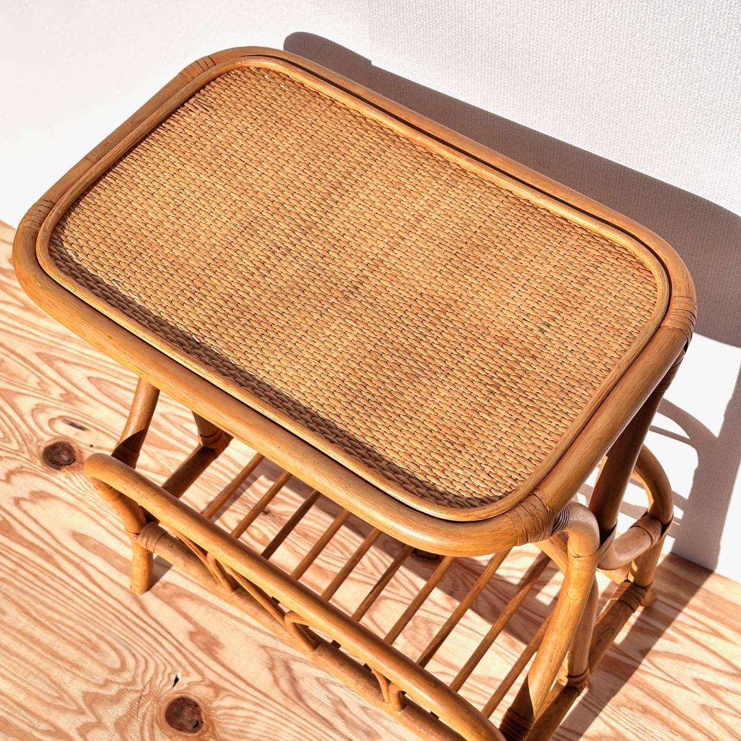 極美品！　ラタン　マガジンラック付きサイドテーブル　美しい曲げ木の造形！