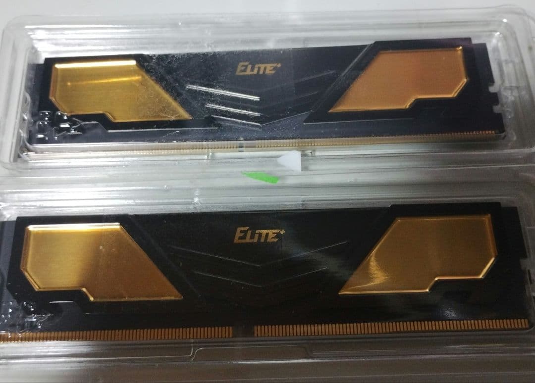 TEAMGROUP DDR4 3200 (8GB×2枚) デスクトップ用 メモリ