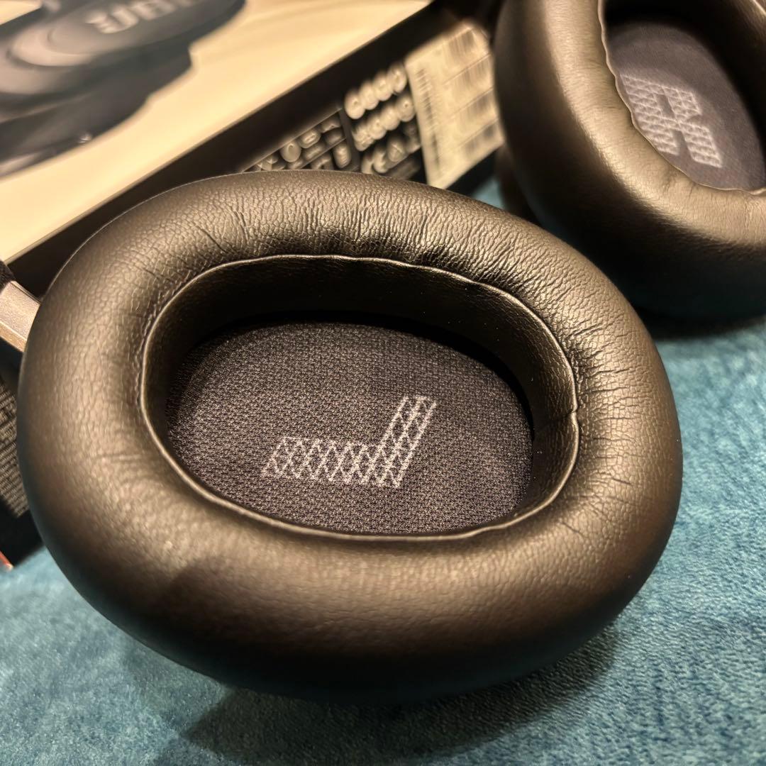 JBL LIVE 770NC ワイヤレスヘッドホン　ブラック