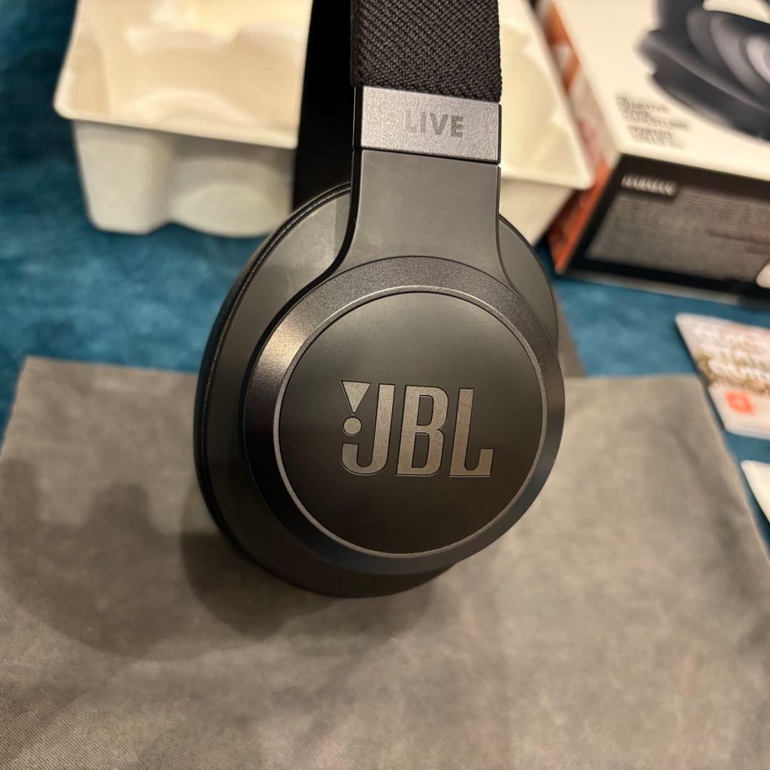 JBL LIVE 770NC ワイヤレスヘッドホン　ブラック