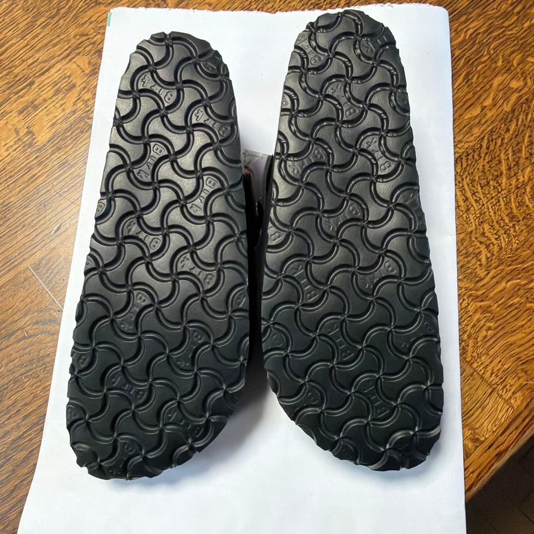 ブラックストラップ付きサンダル 38