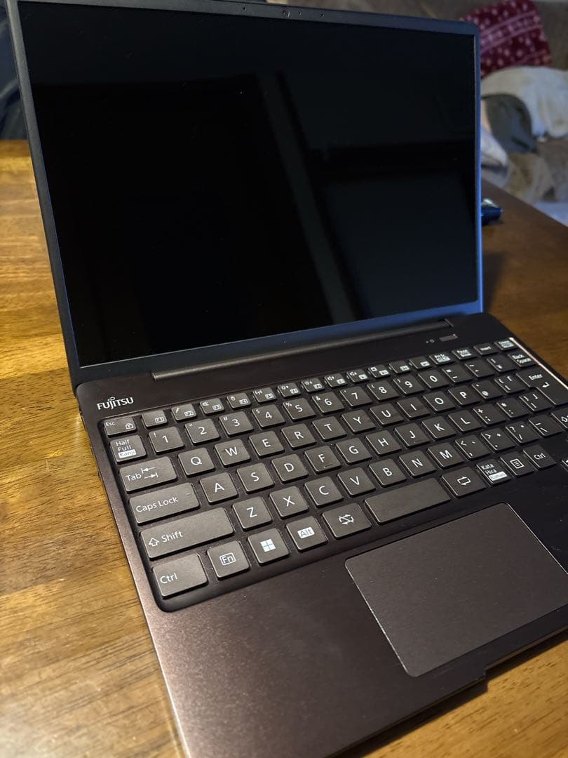 Fujitsu FMVC90G3Mダークブラウン ノートPC