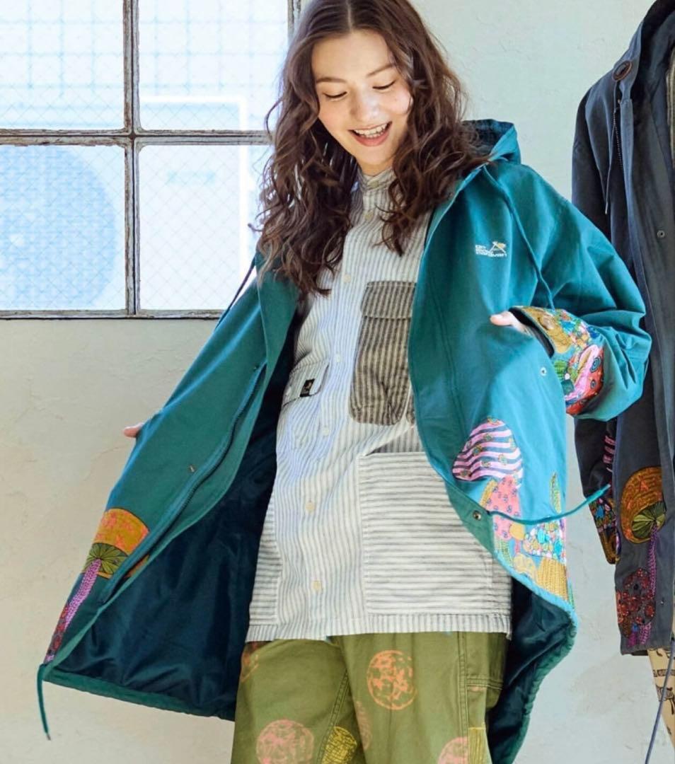 go slow caravan / コットンナイロンパネル刺繍モッズコート