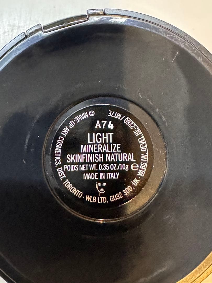 MAC ミネラライズスキンフィニッシュナチュラル【ライト】