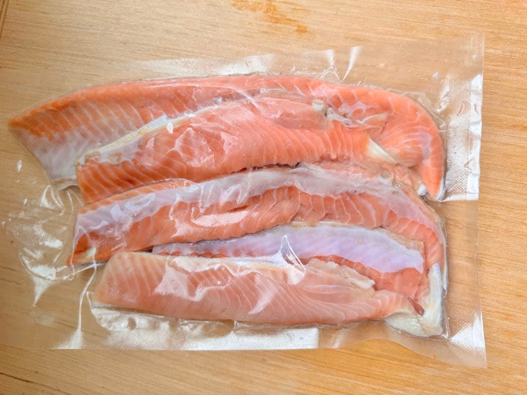 Karina❤️　鮭ハラス　3キロ✖️3箱