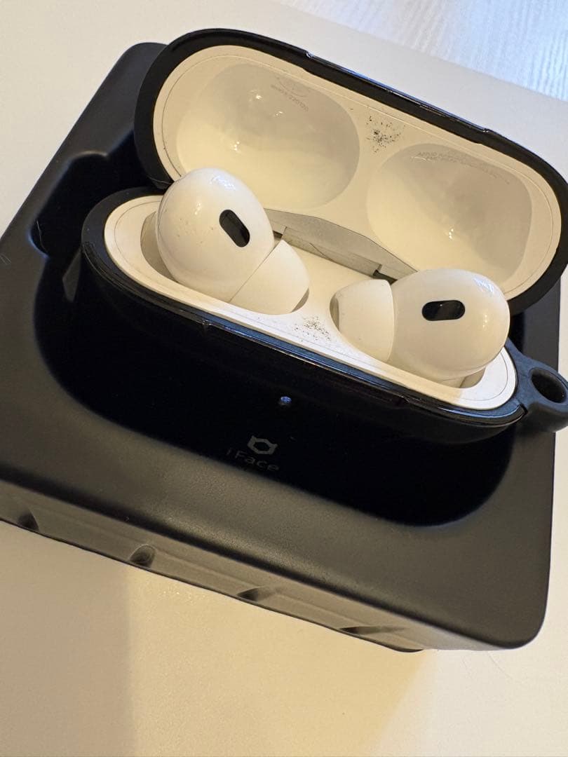 AirPods Pro 第二世代/Lightning/iFace付き/Apple