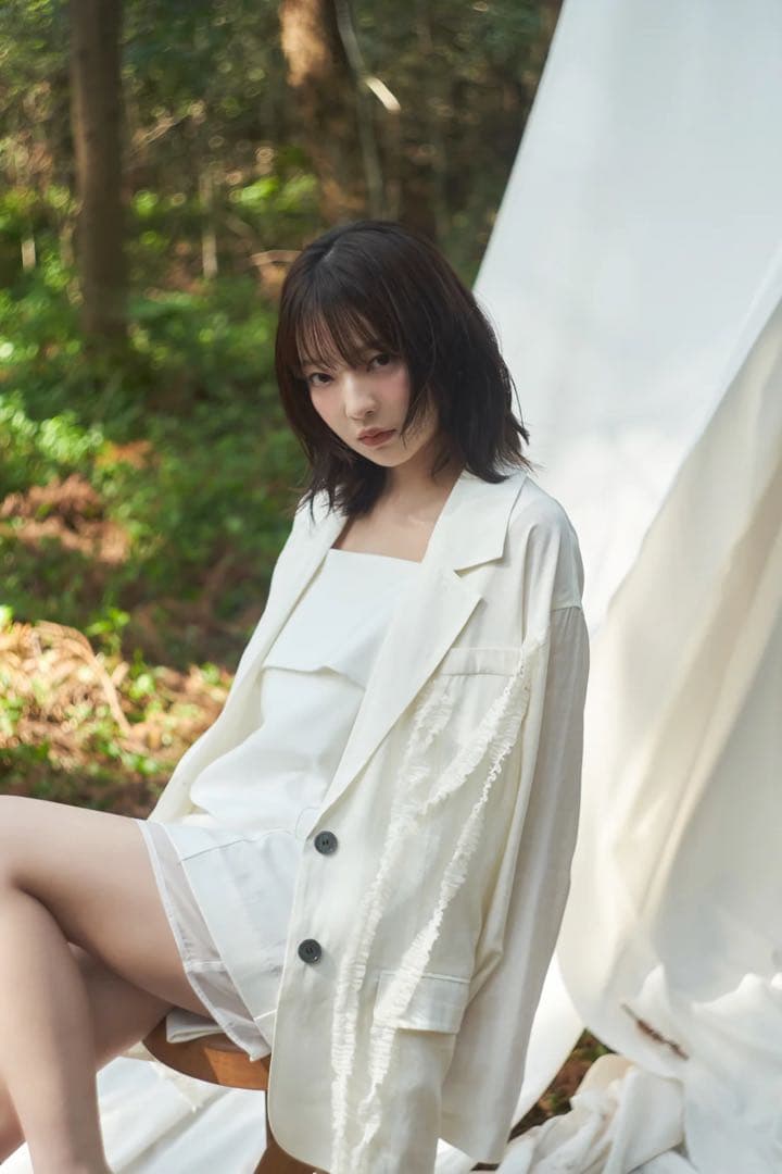 andequal チュールパターンシアージャケット アイボリー