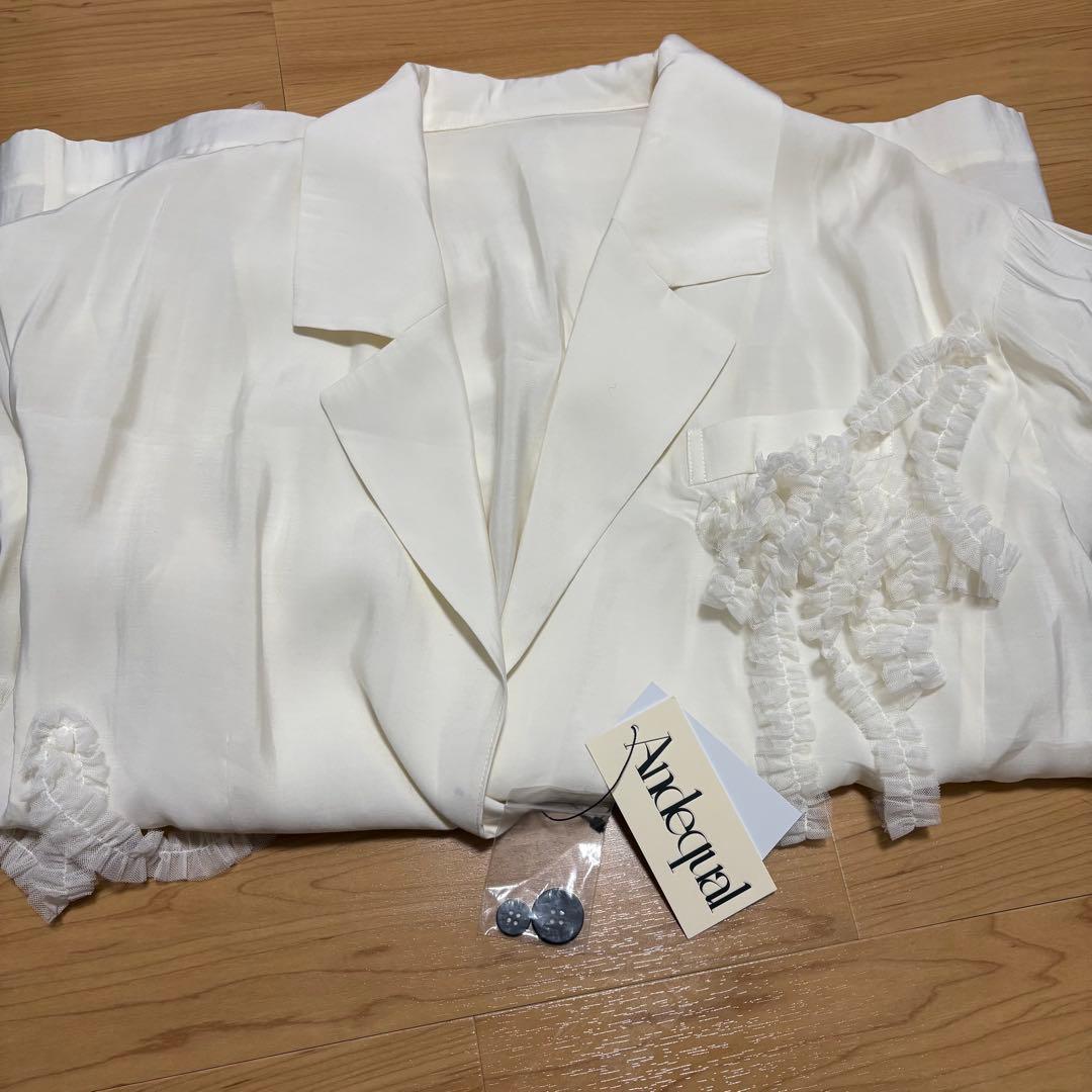 andequal チュールパターンシアージャケット アイボリー