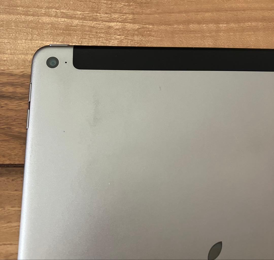 Apple iPad Air 2 セルラーモデル 16GB スペースグレー