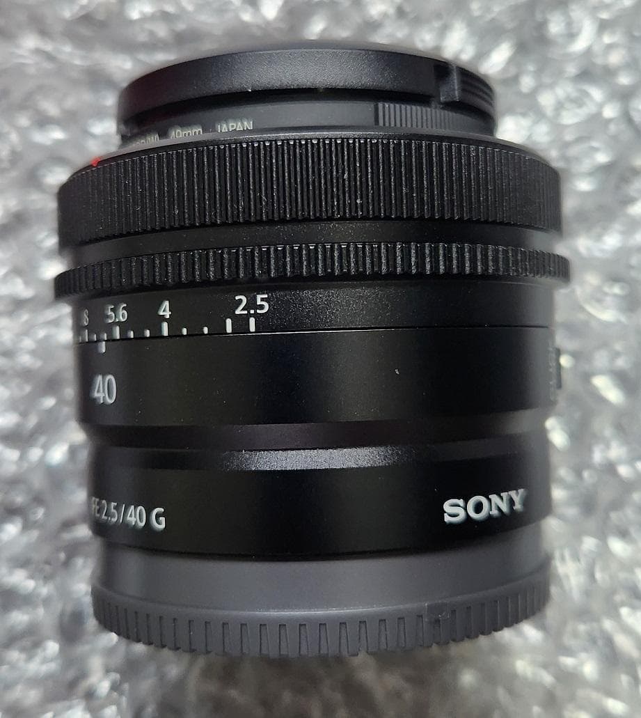 美品 SONY FE 40mm F2.5 G SEL40F25G プロテクター付