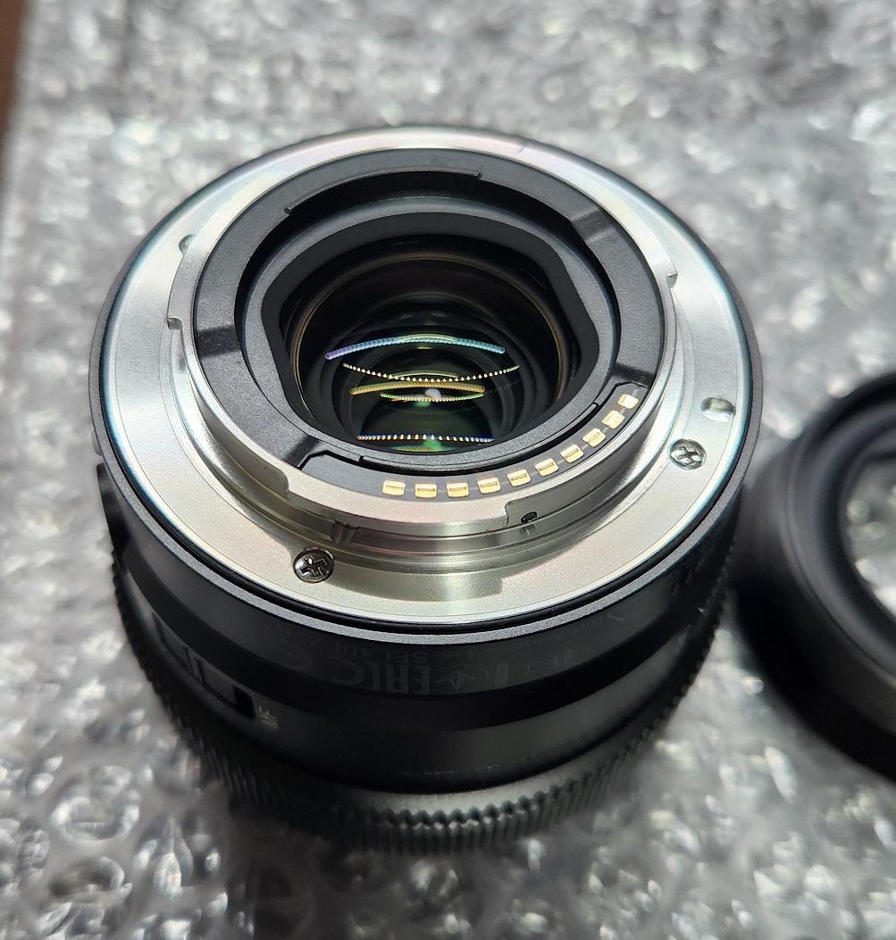 美品 SONY FE 40mm F2.5 G SEL40F25G プロテクター付