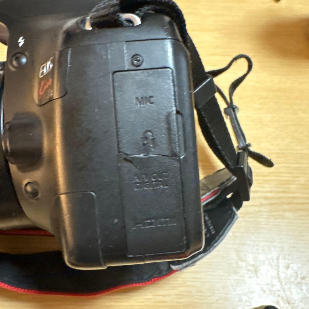 デジタルカメラ canon kiss x4