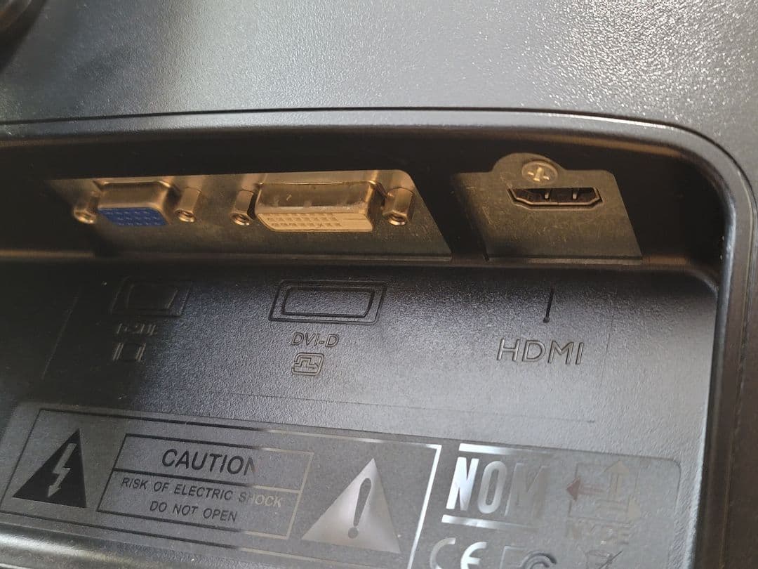 RINO☆ 　BenQ 24インチ 144Hz ゲーミングモニター