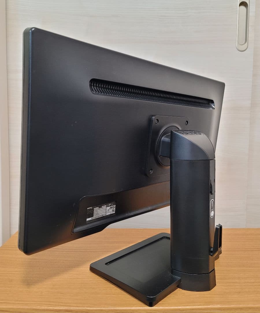 RINO☆ 　BenQ 24インチ 144Hz ゲーミングモニター