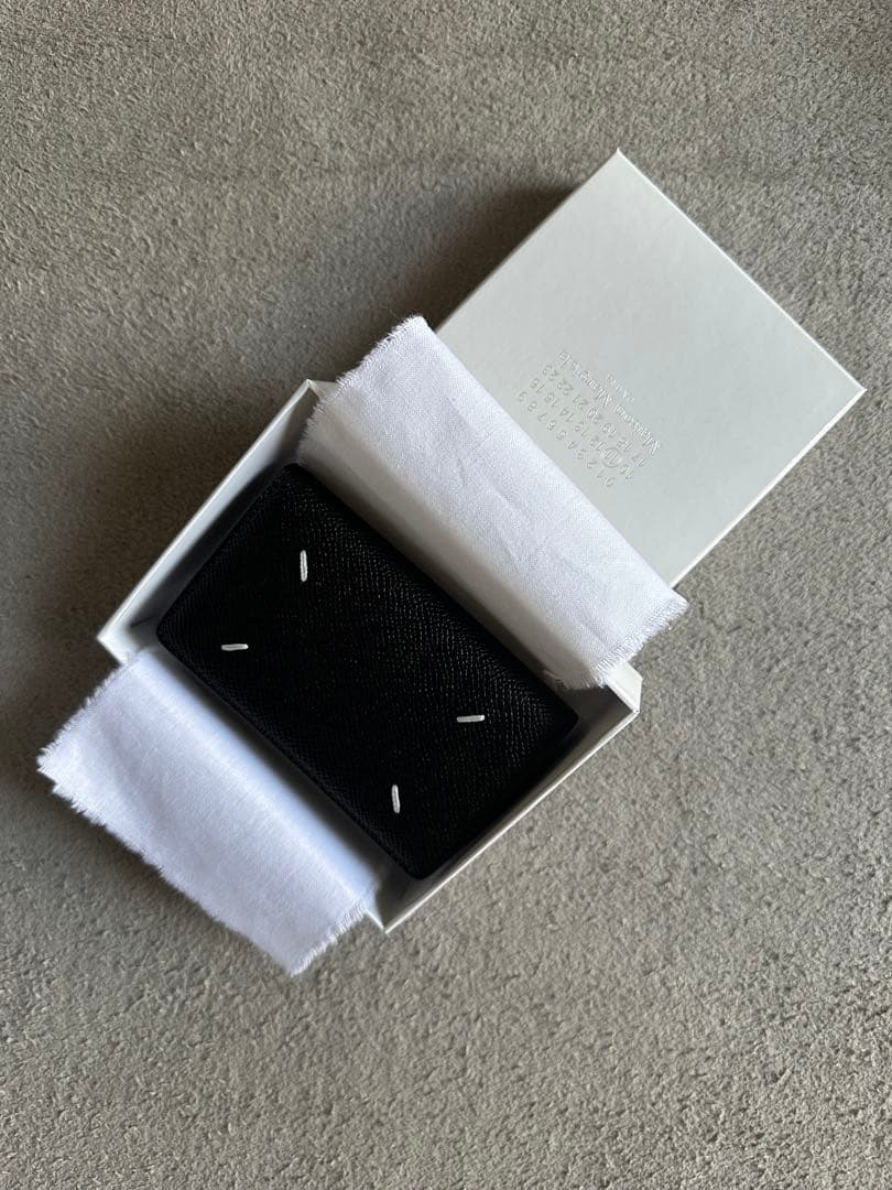 新品未使用マルジェラ Maison Margiela 4ステッチ カードホルダー