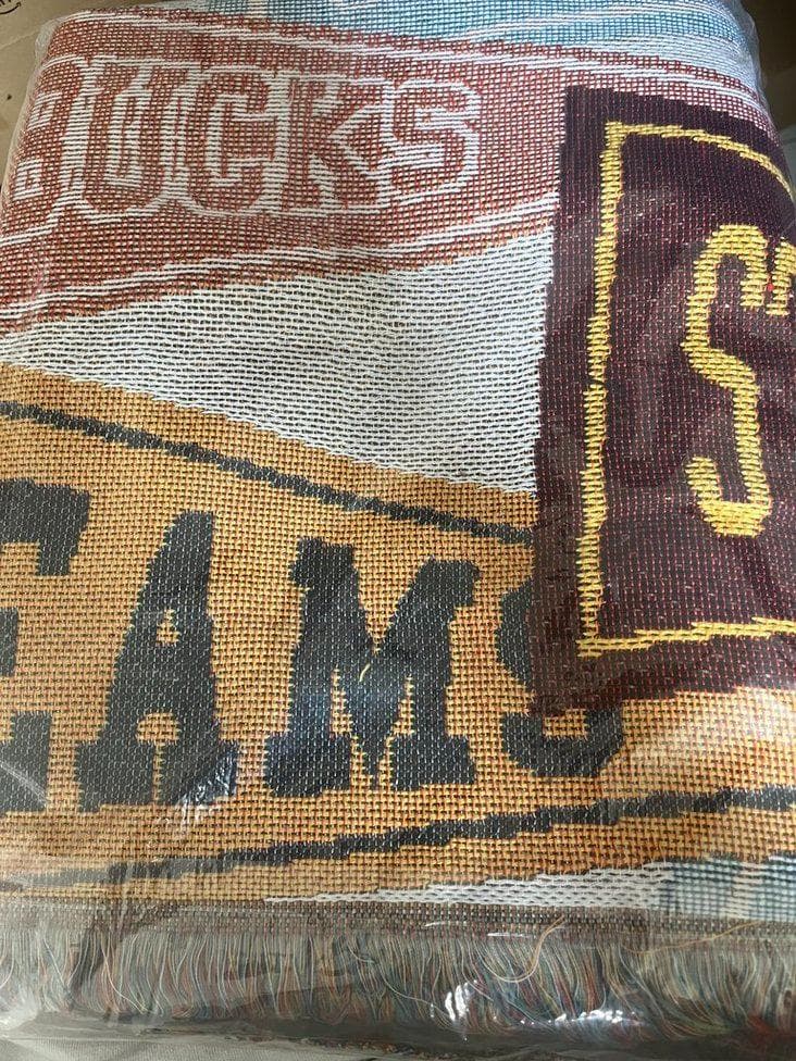 スターバックス ビームス スローケット ベージュ