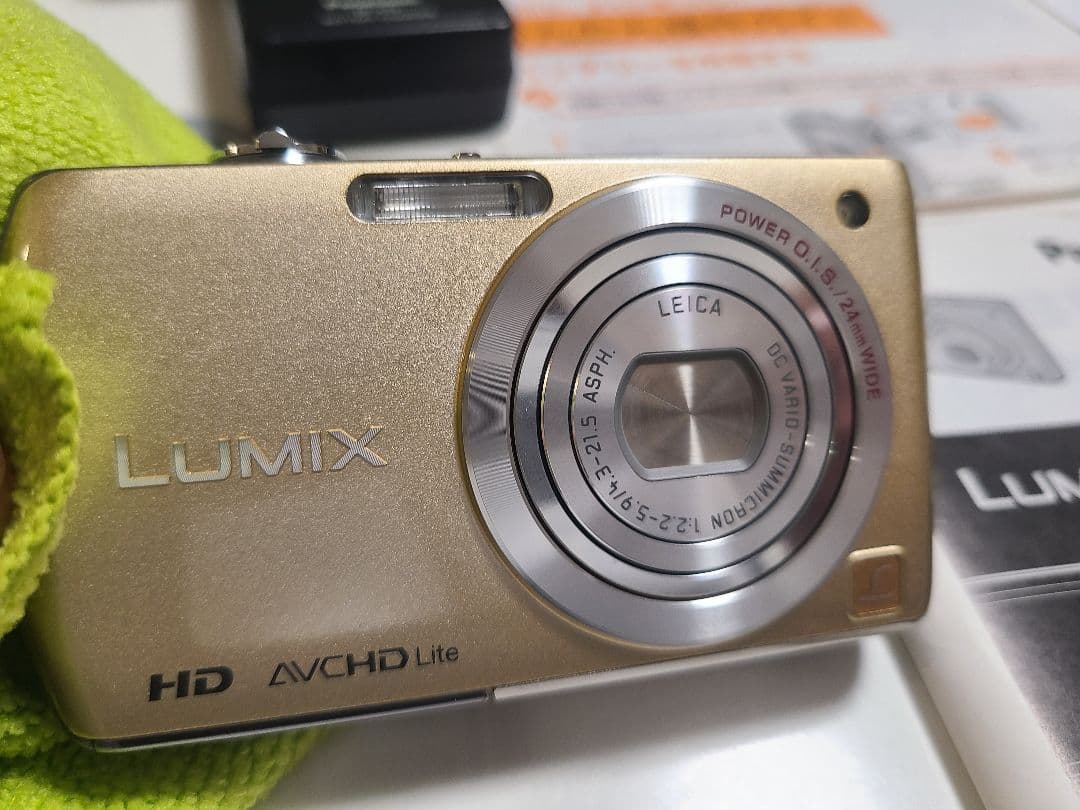 ✨美品✨Panasonic LUMIX DMC-FX70 ゴールド