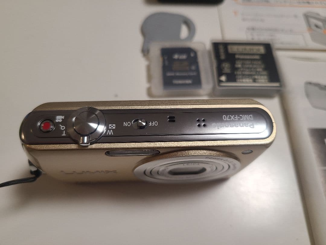 ✨美品✨Panasonic LUMIX DMC-FX70 ゴールド
