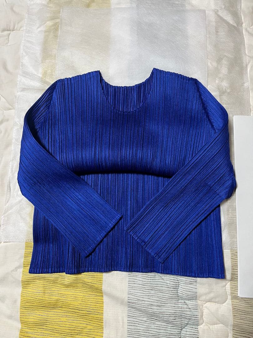 PLEATS PLEASE ISSEY MIYAKE カットソー/ブルーサイズ3
