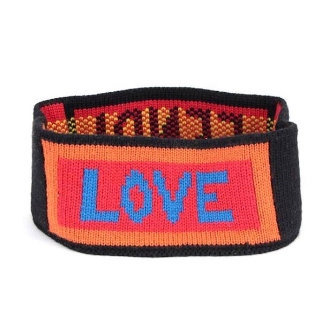 【希少】FENDI フェンディヘアバンド LOVE ロゴ付き 芸能人着用モデル