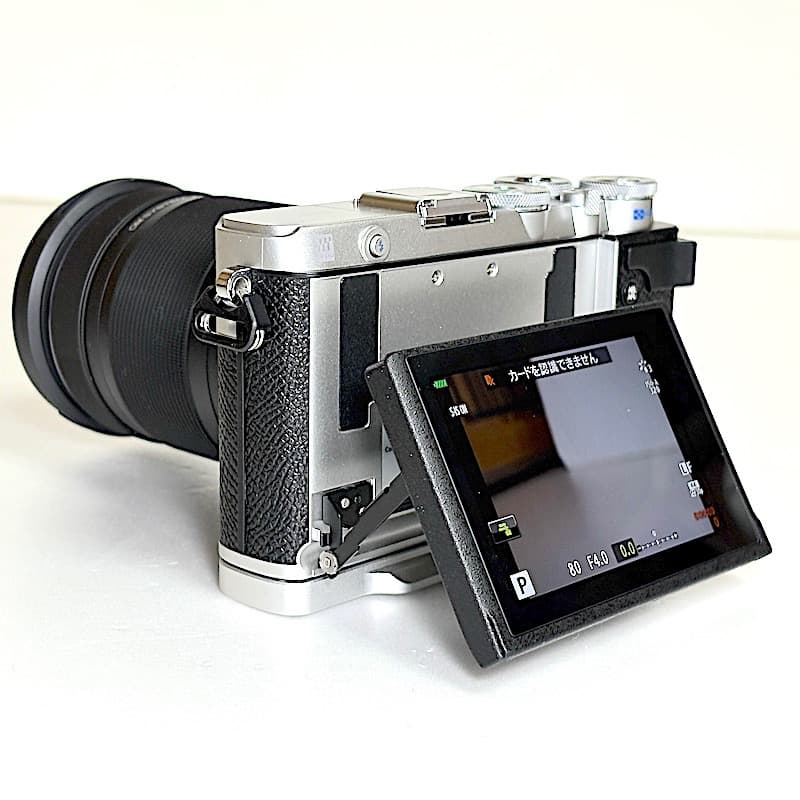 も*く様 新品同様オリンパスPEN E-P7ダブルズームキット＋注目希少L型グリ