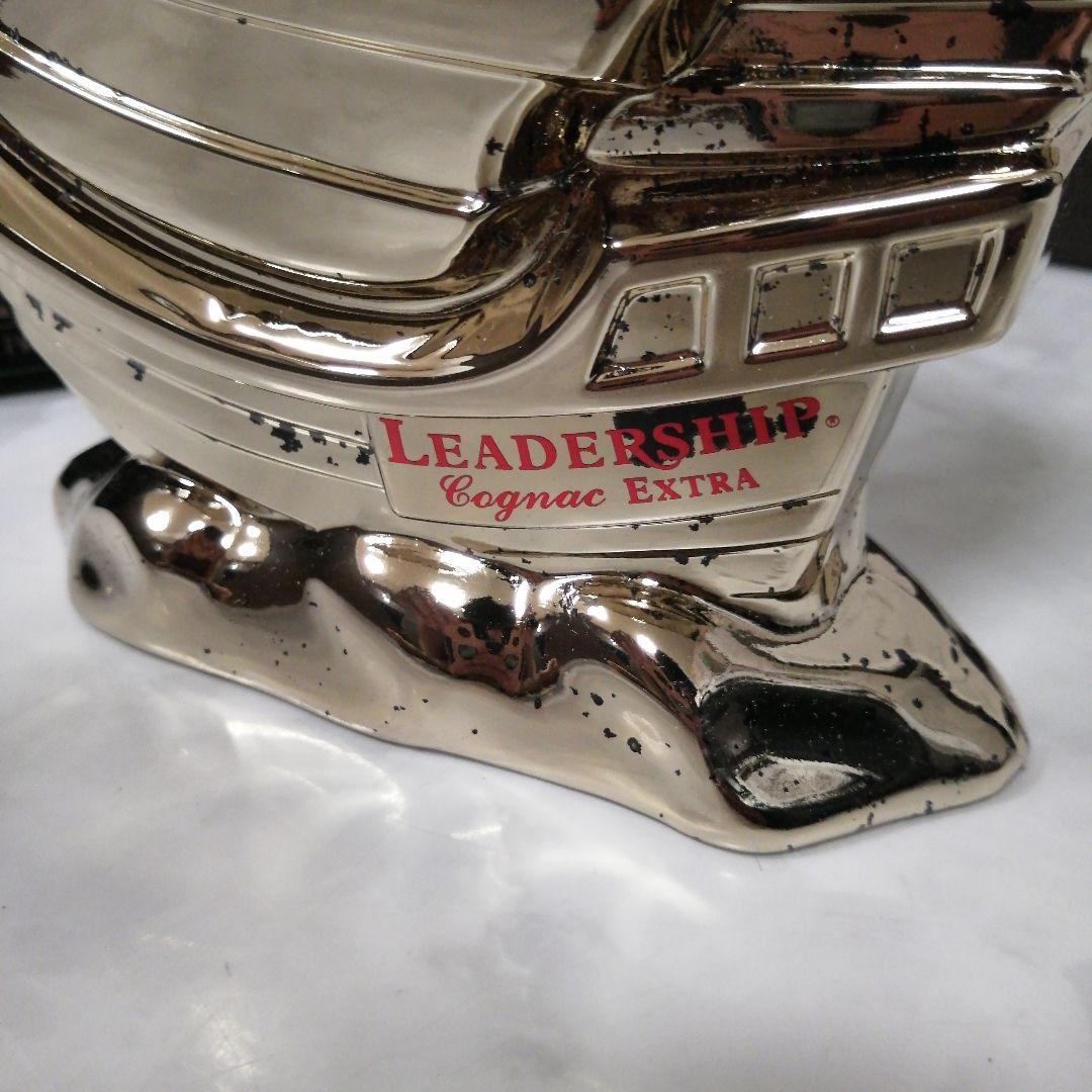 ラスト一本です。 LEADERSHIP コニャック EXTRA 船型ボトル