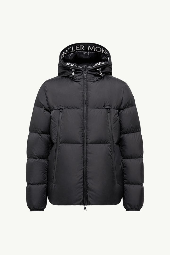Moncler ブラック ダウンジャケット サイズ1