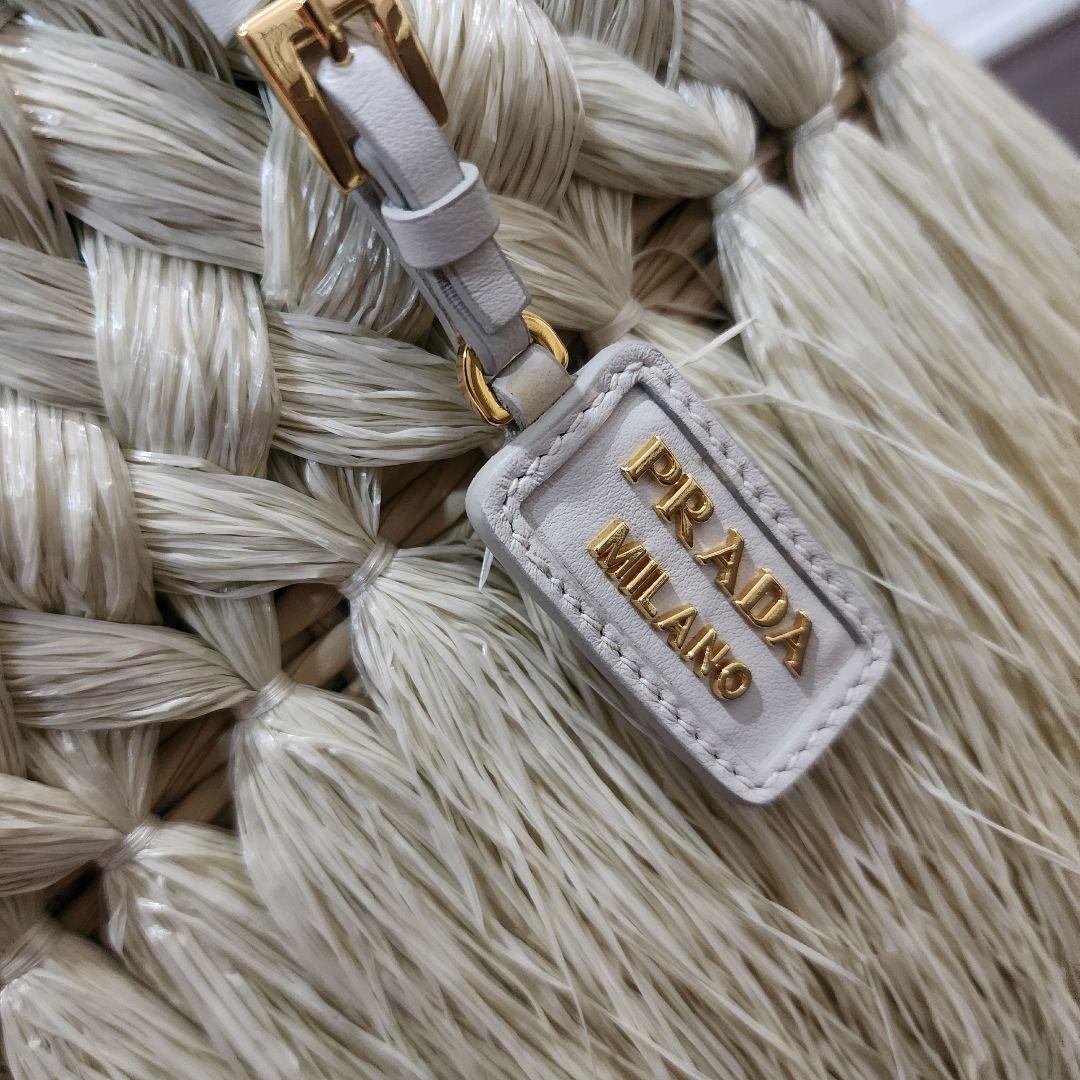 美品☆PRADA☆プラダ☆アイボリー☆ラフィアかごバッグ☆ショルダーバッグ