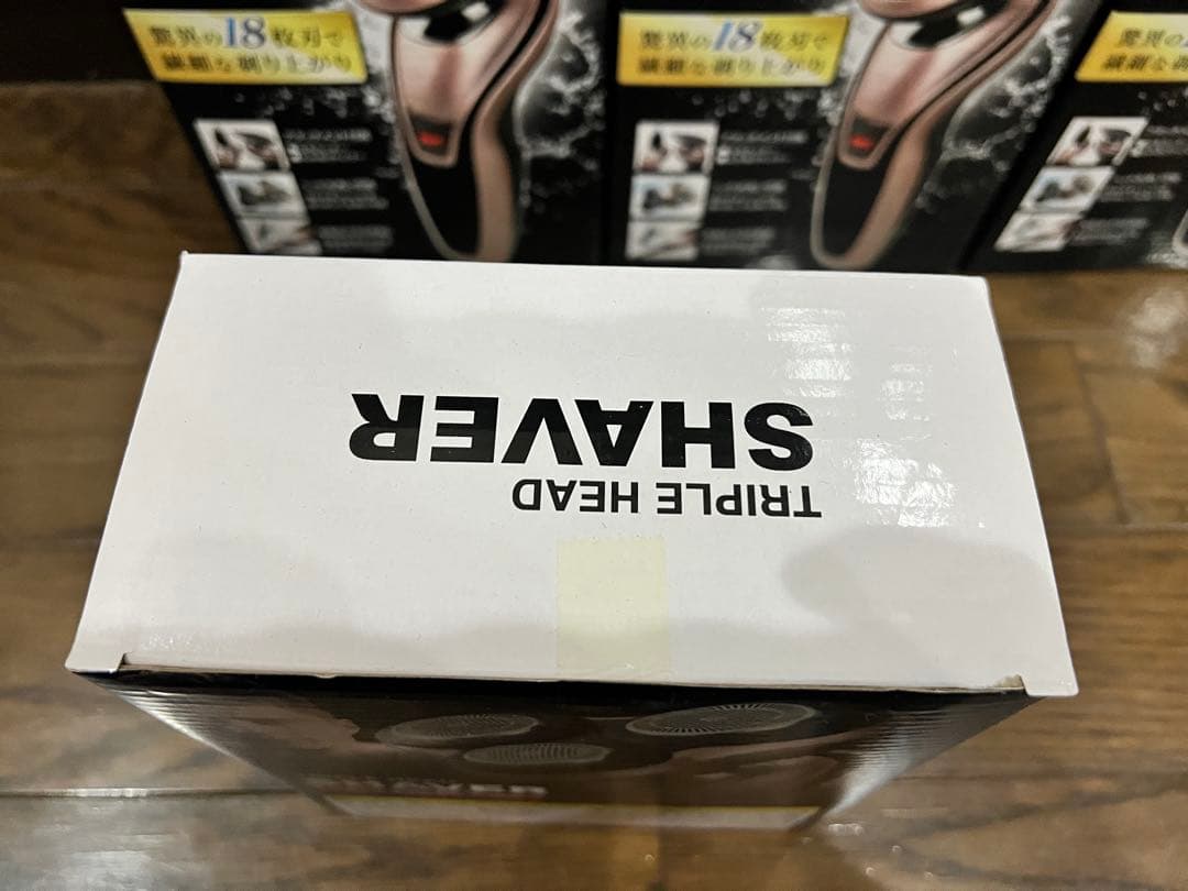 16個★充電式 メンズシェーバーセット 髭剃り 鼻毛カッター もみあげトリマー