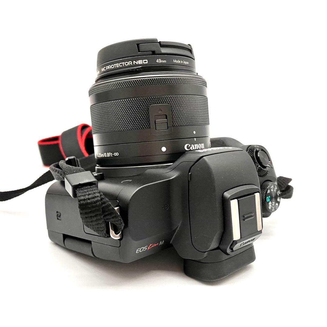 Wi-Fi対応♪ Canon EOS Kiss M ブラック 15-45mm