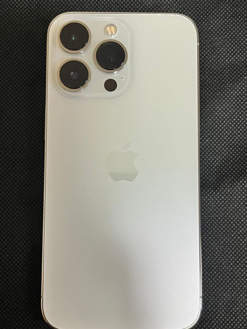 iPhone13 Pro シルバー