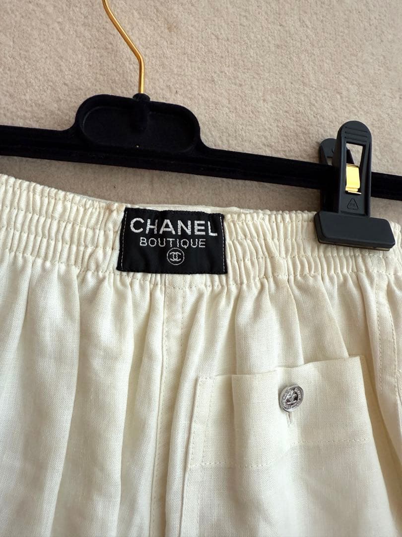 も*が様 シャネルの麻のショートパンツ